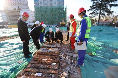 劉祥元深入一線調(diào)研并宣講十九屆六中全會精神——赴山東省地礦局八〇一隊(duì)建設(shè)工程勘察項(xiàng)目現(xiàn)場